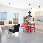 Villa Black Tower *
