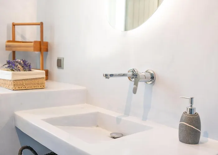 Black Tower 阿波罗尼亚