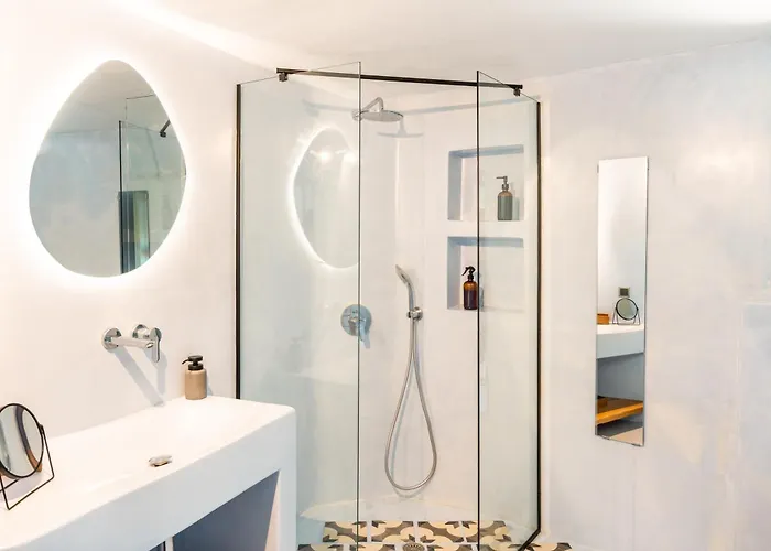 Black Tower 阿波罗尼亚