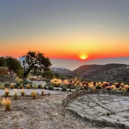 Black Tower * Apollonia (Sifnos)